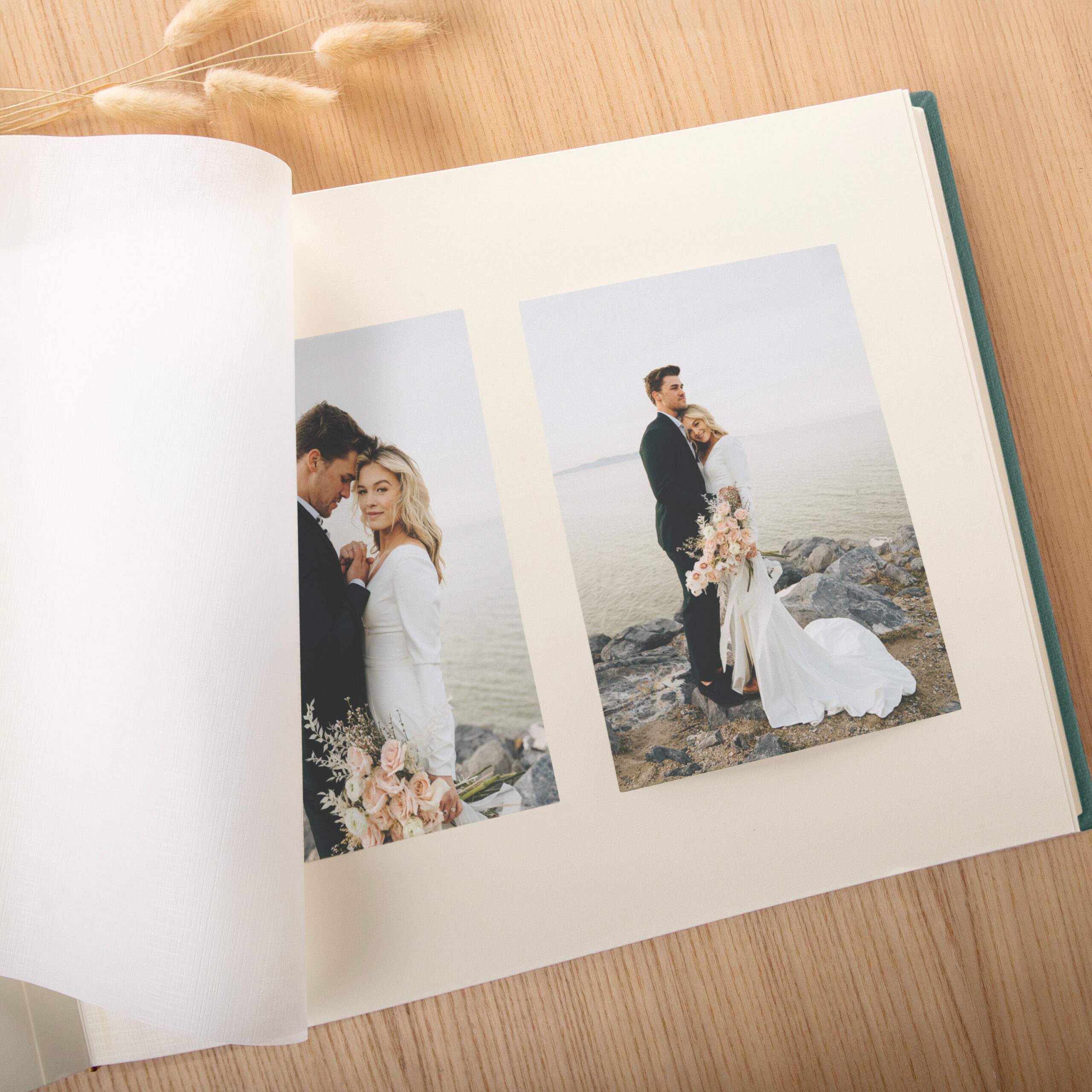 Traditional Wedding Photo Album - Image 4