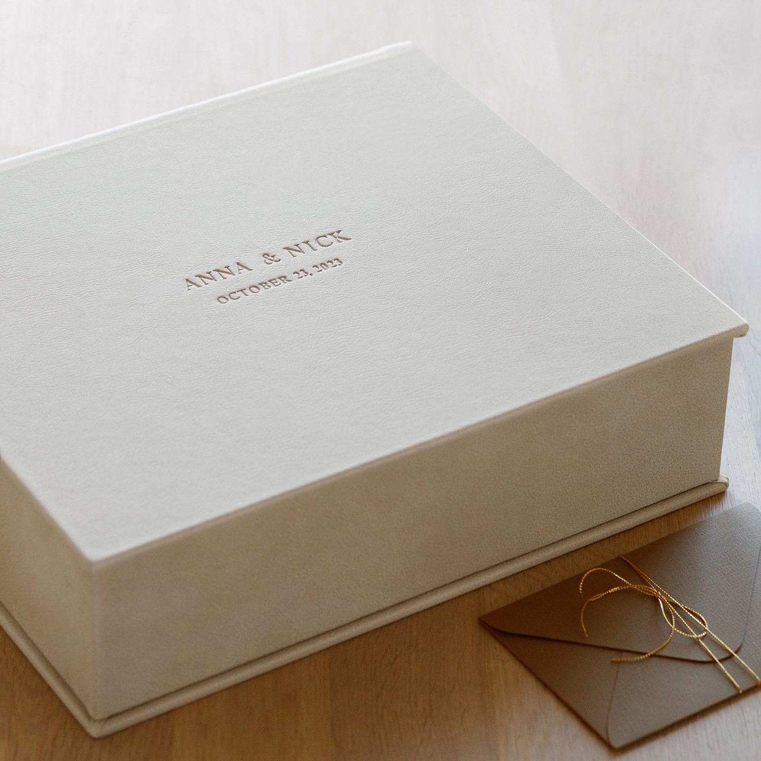 Wedding Keepsake Box | Personalized Memory Box - Image 3